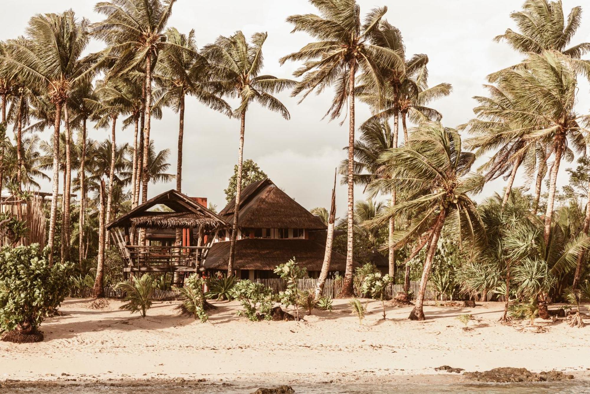 Alon Cloud9 Beach Front Catangnan المظهر الخارجي الصورة